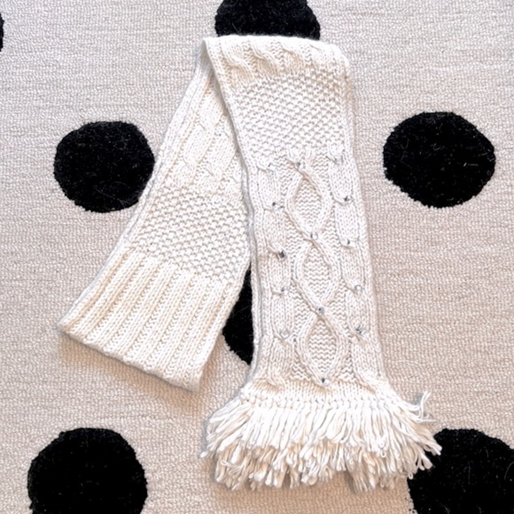 NWOT PINK Victoria’s Secret Off White Embellished Scarf